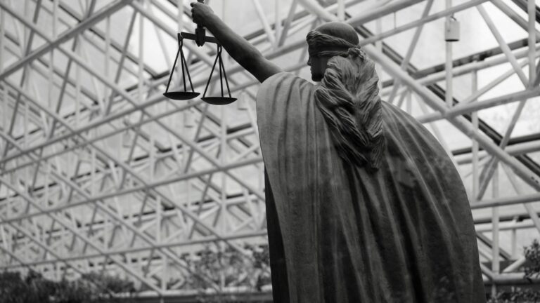 La justice : problématique et enjeu philosophiques