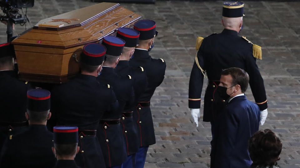 U2, "One" (1992) & l'amour inconditionnel : hommage à Samuel Paty (15 octobre 2021)