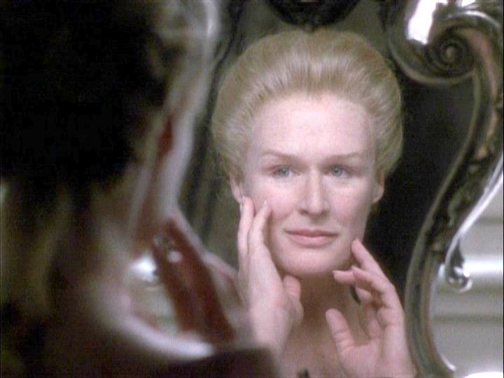 Apparences, miroir et narcissisme dans "Les liaisons dangereuses" (S. Frears, 1988)
